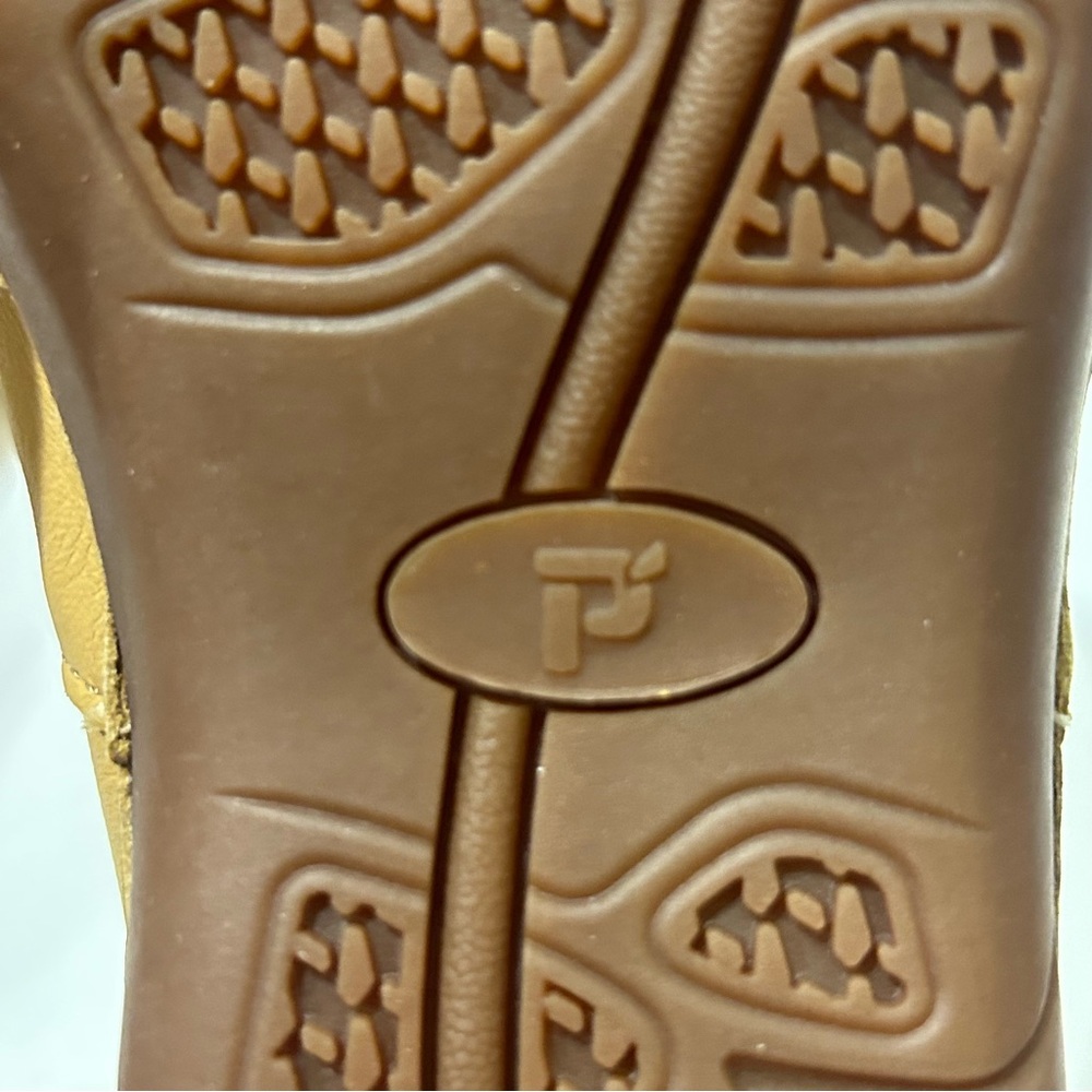 Propet Shoes - Picture 9 of 10